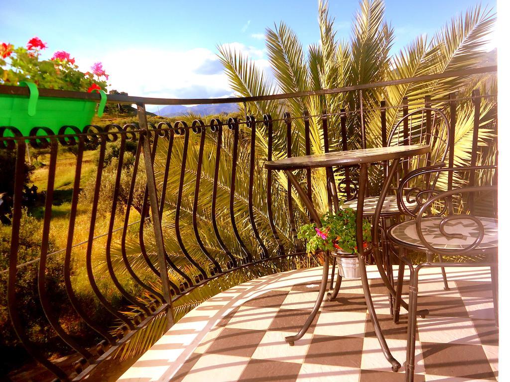 Ciuscia Bed & Breakfast Calatabiano Exterior photo