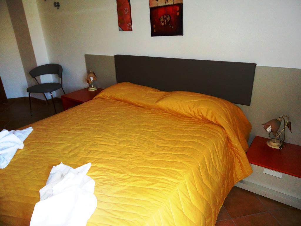 Ciuscia Bed & Breakfast Calatabiano Exterior photo